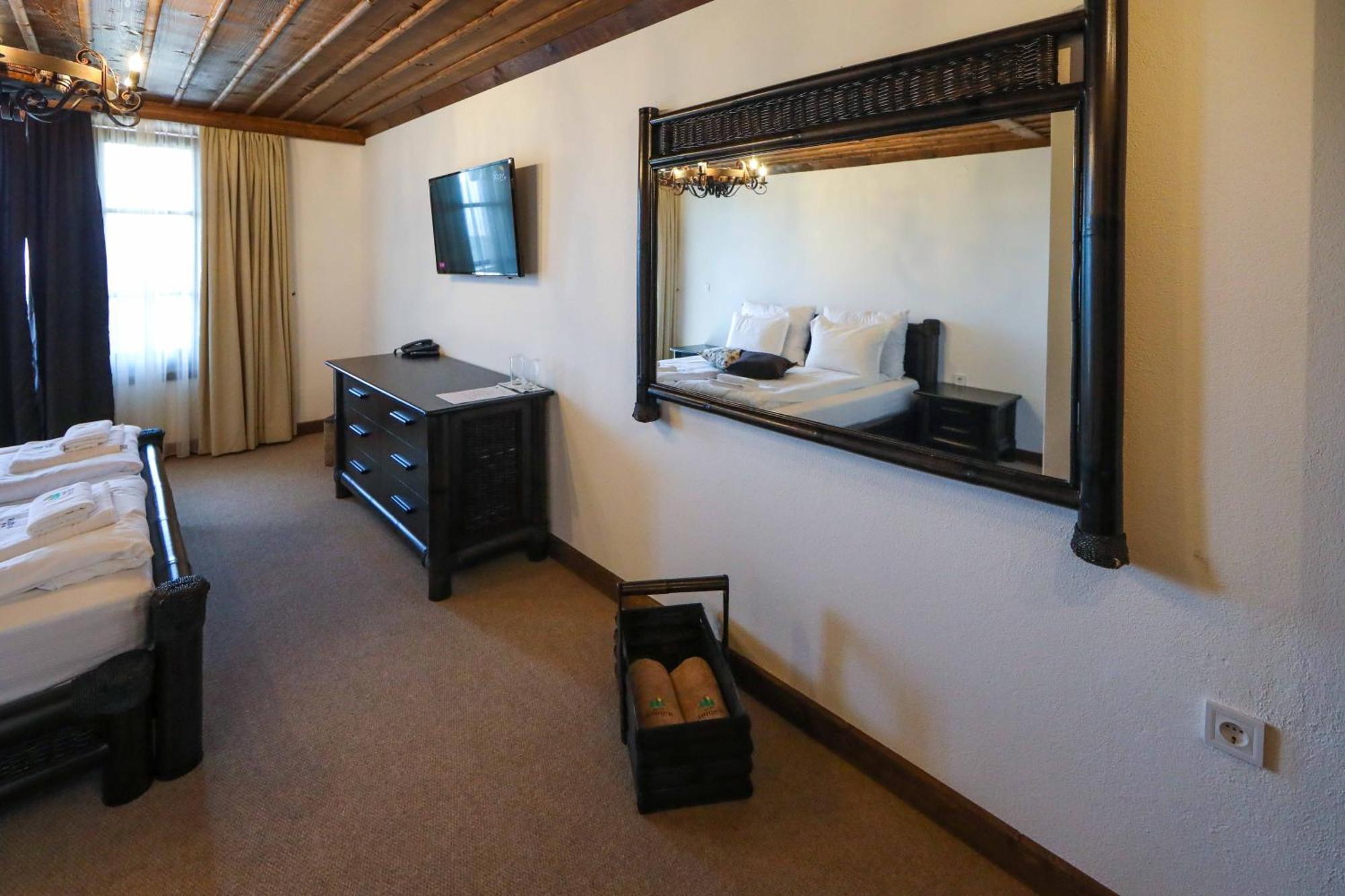 Hotel Leshten Rom bilde